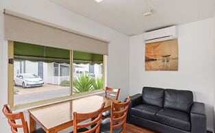 Discovery Parks - Adelaide Beachfront