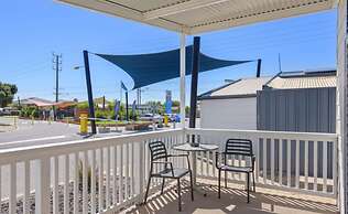 Discovery Parks - Adelaide Beachfront