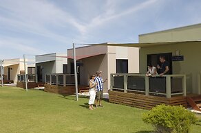 Discovery Parks - Adelaide Beachfront