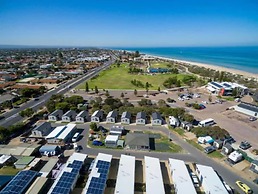 Discovery Parks - Adelaide Beachfront