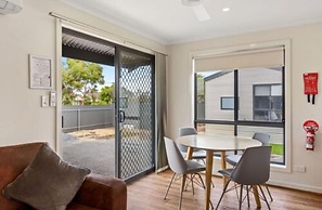 Discovery Parks - Adelaide Beachfront