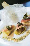 TTC Hotel Premium Ngoc Lan