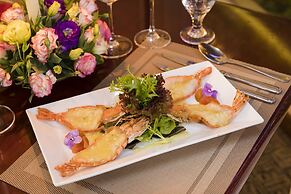 TTC Hotel Premium Ngoc Lan