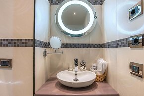 Pantheon Caesar Relais