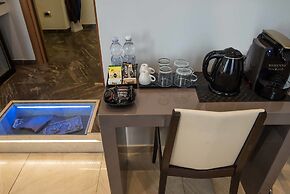 Pantheon Caesar Relais