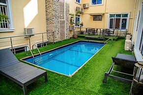 Fritz Apartments and Suites