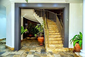 Fritz Apartments and Suites