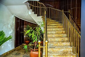 Fritz Apartments and Suites