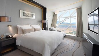 Sunrise Kempinski Hotel