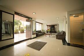 Apartamentos Galerias 52