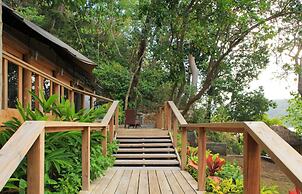 Sau Bay Resort & Spa