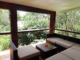 Sau Bay Resort & Spa