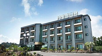 Familia Hotel Jeju