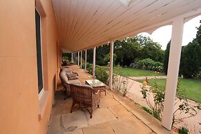 Fitzroy Inn Historic Retreat