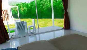 Worawee Resort & Spa