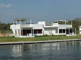 Worawee Resort & Spa