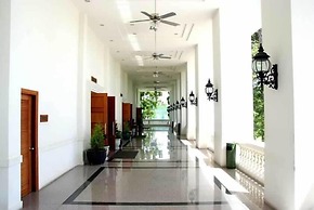 Purimas Beach Hotel & Spa