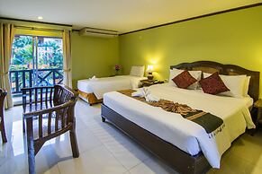 Phuphaya Resort Pattaya