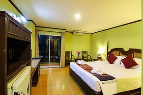 Phuphaya Resort Pattaya