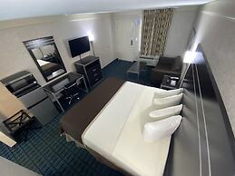 Deluxe Inn Fayetteville - I-95 Exit 49