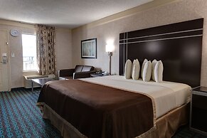 Deluxe Inn Fayetteville - I-95 Exit 49