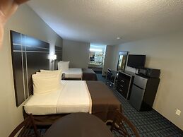 Deluxe Inn Fayetteville - I-95 Exit 49