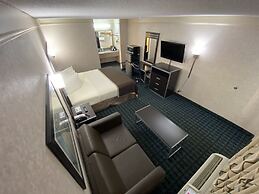 Deluxe Inn Fayetteville - I-95 Exit 49