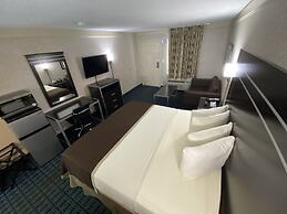 Deluxe Inn Fayetteville - I-95 Exit 49