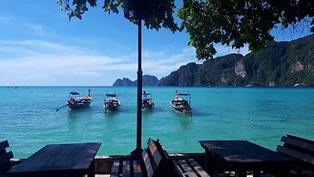 Phi Phi Rimlay Cottage