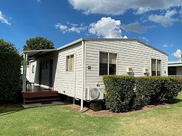Chinchilla Motor Inn