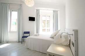 Hostal Express by gaiarooms