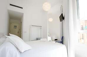 Hostal Express by gaiarooms