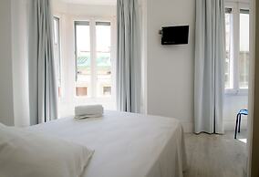 Hostal Express by gaiarooms