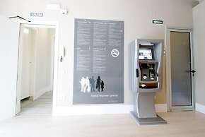 Hostal Express by gaiarooms