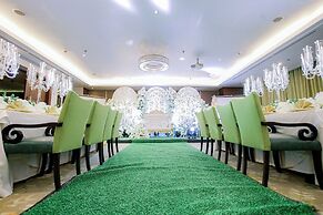 Hotel Benilde Maison De La Salle