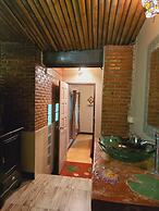 Kaengkrachan Boathouse Paradise Resort