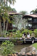 Kaengkrachan Boathouse Paradise Resort