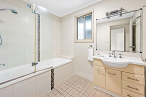 Koala Shores Port Stephens Holiday Park