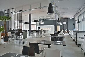 Longstay Residence Thessoni home - Self check in serviced apartments &