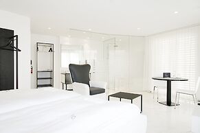 Longstay Residence Thessoni home - Self check in serviced apartments &