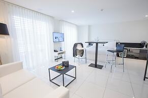 Longstay Residence Thessoni home - Self check in serviced apartments &