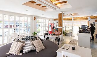 SleepEasy Beach Hostel Huahin