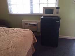 Fels Three Crown Motel