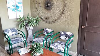 Hotel Solimar Inn Suites