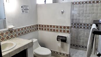 Hotel Solimar Inn Suites