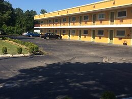Travel Inn & Suites