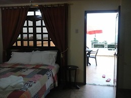 Puerta Sol Inn