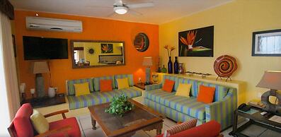 Los Tules Villas del Sol