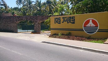 Los Tules Villas del Sol