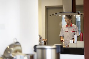 Amaris Hotel Pakuan Bogor